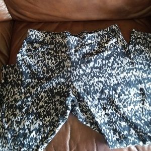 Nike Pants - Nike leggings Nike Pants - Nike leggings